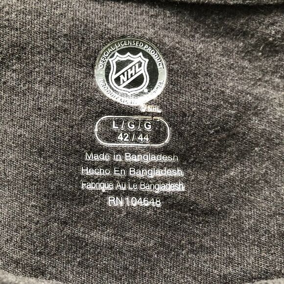 NHL Chicago Blackhawks Gray Graphic Short Sleeve Shirt- L - Picture 5 of 11